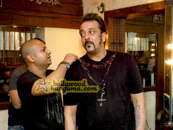 sanjay dutt being styled by aalim for luck 5