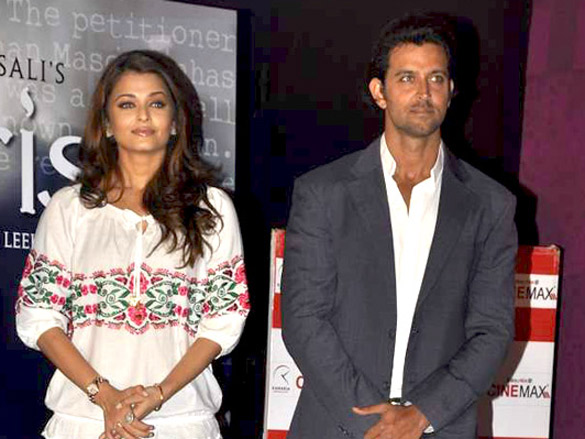 hrithik and aishwarya unveil first look of guzaarish at press meet 17