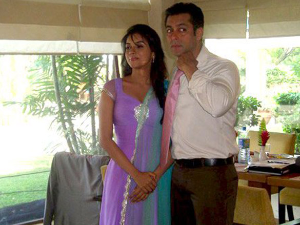 on the sets of ready 7