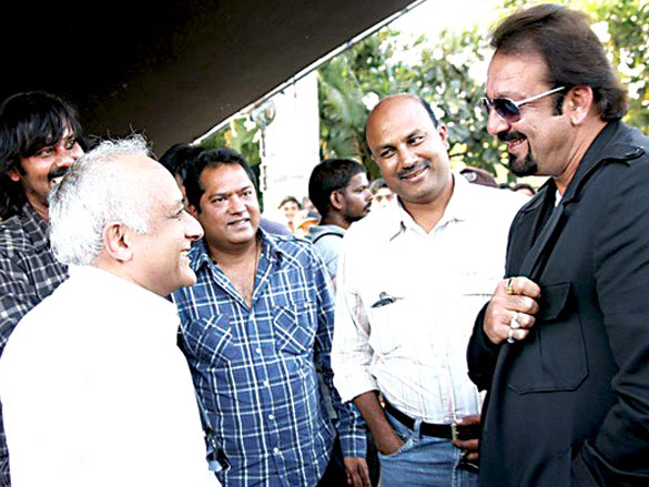on the sets of knock out 14