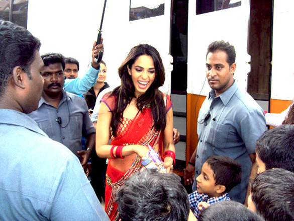 on the sets of double dhamaal 8
