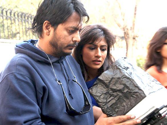 on the sets of yeh saali zindagi 9