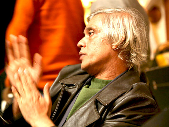 on the sets of yeh saali zindagi 12