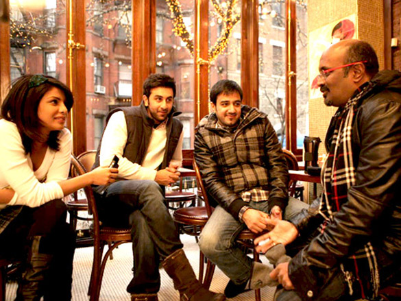 on the sets of anjaana anjaani 9