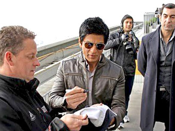 on the sets of don 2 40