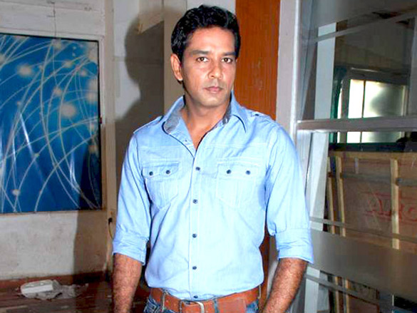 ajay devgn hosts sonys crime patrol 7