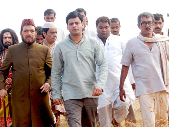 ninad kamatgovind namdeomanoj bajpayeeasif basra