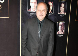 Anupam Kher to meet his fans from across the globe