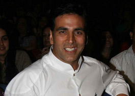 “I can’t believe I’m married to Mr. Rajesh Khanna’s daughter” – Akshay Kumar