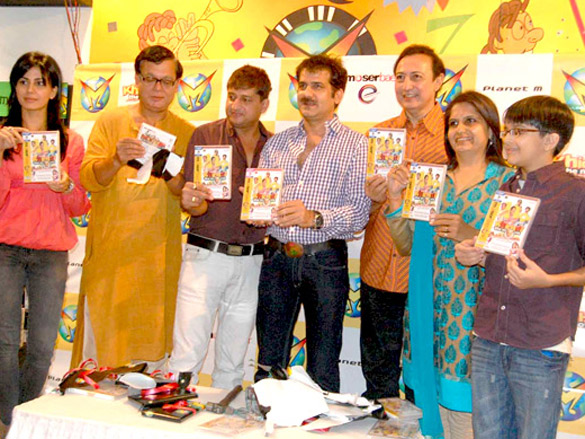 plantet m launches anti piracy campaign with khichdi dvd launch 2
