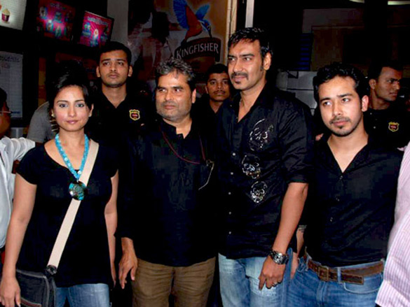 ajay devgn at the special screening of boond 3