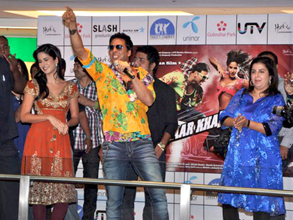 cast and crew of tees maar khan in ahmedabad 6