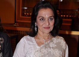 Asha Parekh’s biggest fan Madhur Bhandarkar breaks down