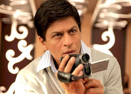 The first promo of ‘Koochie Koochie Hota Hai’ with ‘My Name Is Khan’ prints The first promo of ‘Koochie Koochie Hota Hai’ with ‘My Name Is Khan’ prints