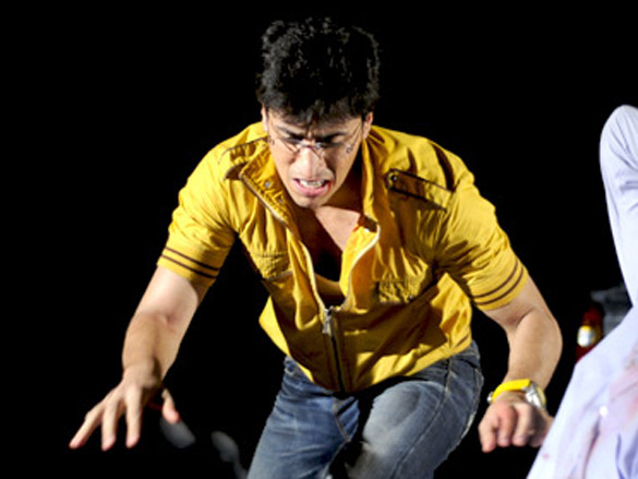 munish khan 5