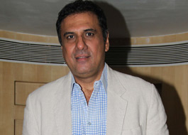 Boman Irani injured while shooting for F.A.L.T.U Boman Irani injured while shooting for F.A.L.T.U