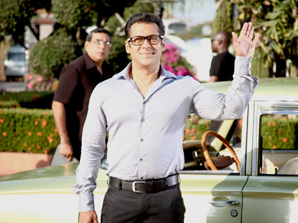 paresh rawalsalman khan 2