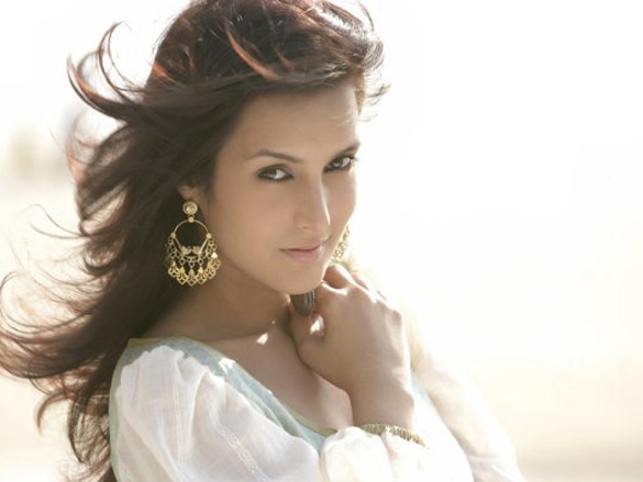 tulip joshi 13
