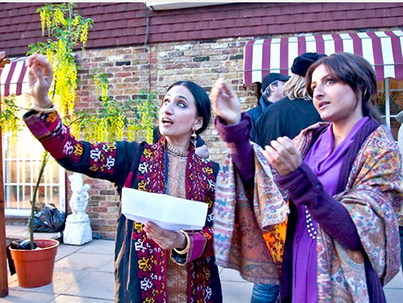 on the sets of life goes on 2