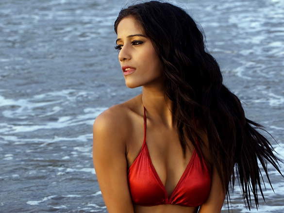 poonam pandey 51