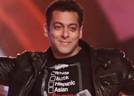 Salman Khan signed up as the brand ambassador of Rotomac Pens