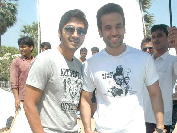 tusshar at a promotional event of shor in the city 2
