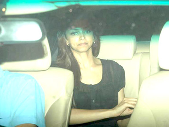 deepika at the special screening of khelein hum jee jaan sey 8