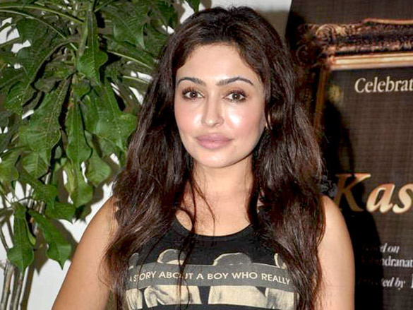 tabu at the special screening of kashmakash 8