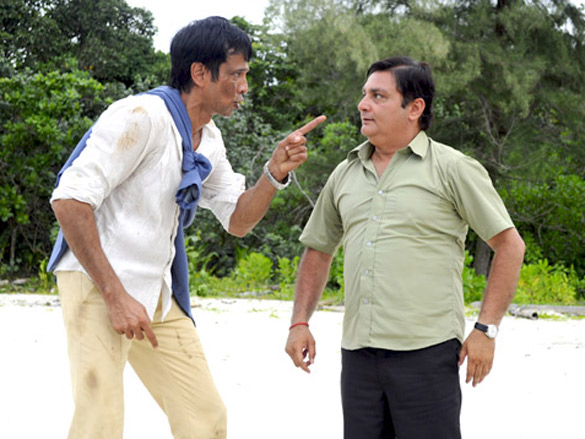 kay kay menonvinay pathak 3
