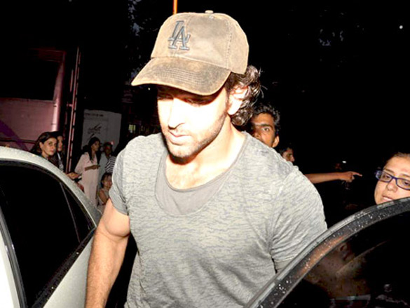 farhan and hrithik snapped at mehboob studio 9