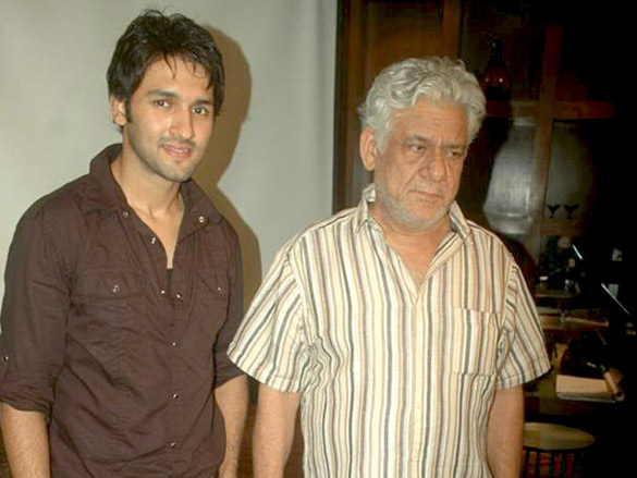 om puri at the press meet of khap 8