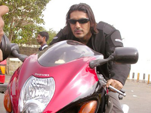 dhoom ride on the streets of mumbai 6