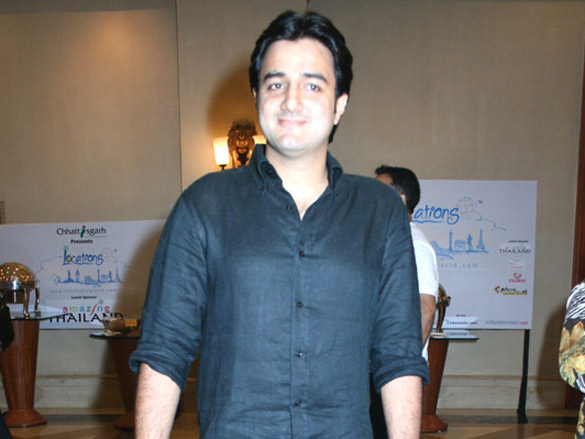 celebs at the locations award for exploring overseas function held in jw marriottmumbai 5