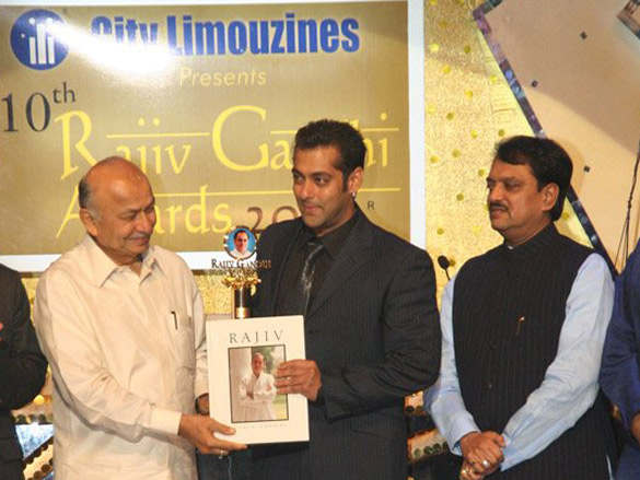 10th rajiv gandhi awards 2007 4