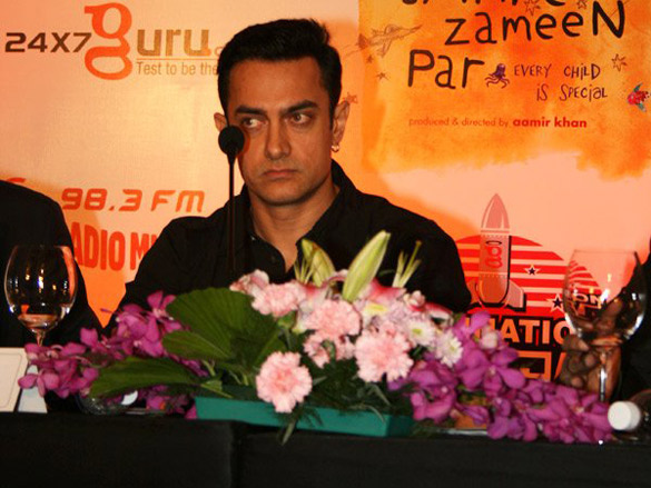 aamir khan at a promotional event of taare zameen par 6