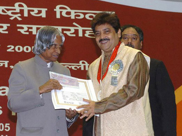 amitabh bachchan and saif ali khan at national awards 2007 4