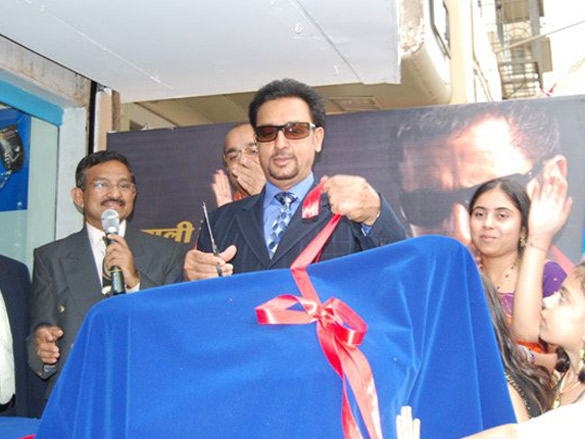 gulshan grover unveils yo speed electric bike 5