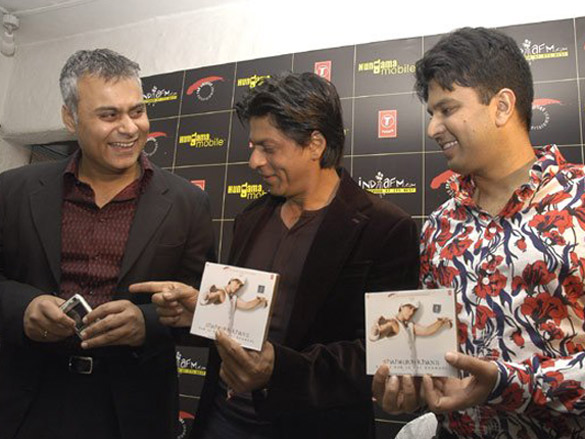 hungama mobile brings shahrukh on your mobile 9