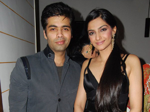 anil kapoorkaran johar and sonam kapoor at pammi baris birthday party 3