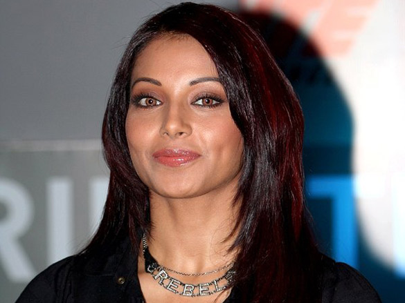 bipasha basu launches flyte scooter and calendar 2