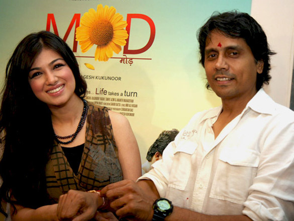 ayesha takia azmi ties rakhi to director nagesh kukunoor 4