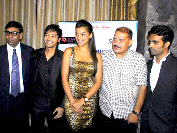 mugdha and shreyas at oh god saare hain fraud launch 3
