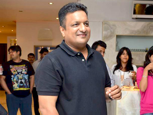 ekta kapoor and sanjay guptas private dinner for strings 19