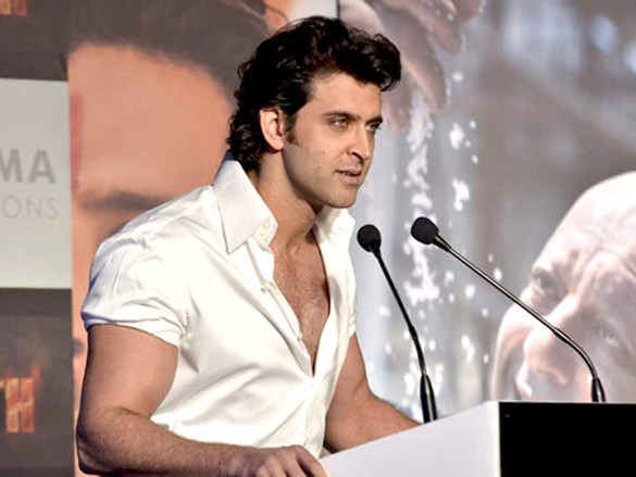 karan hrithik sanjay and priyanka unveil the first trailer of agneepath 8