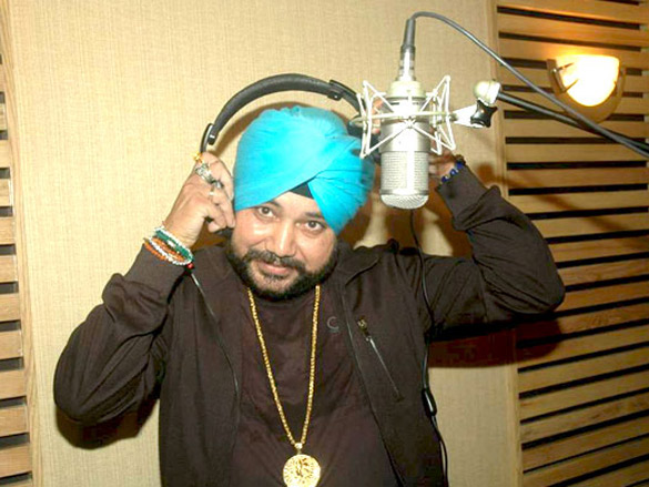 on the sets of love kiya aur lag gayi 9