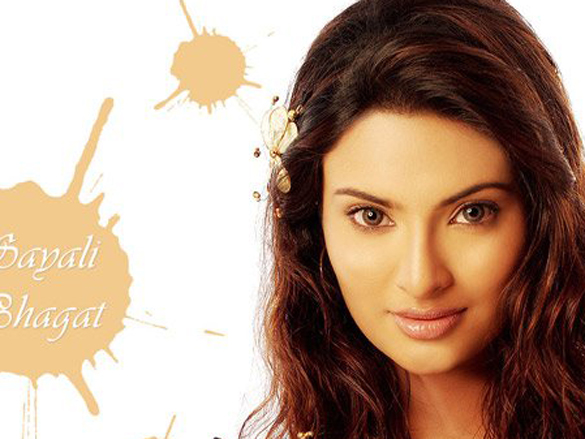 sayali bhagat 42