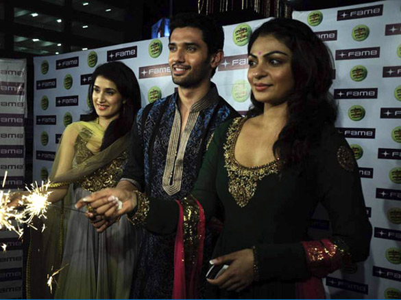 kangna at diwali celebrations to promote miley naa miley hum 5