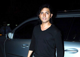 Shirish Kunder bans mobile phones on the sets of Joker Shirish Kunder bans mobile phones on the sets of Joker