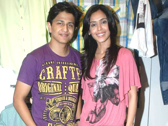 hrishita bhatt promotes her film shakal pe mat ja 5