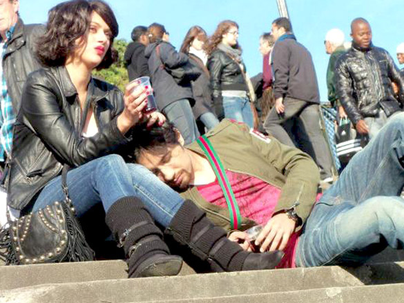 on the sets of london paris new york 4